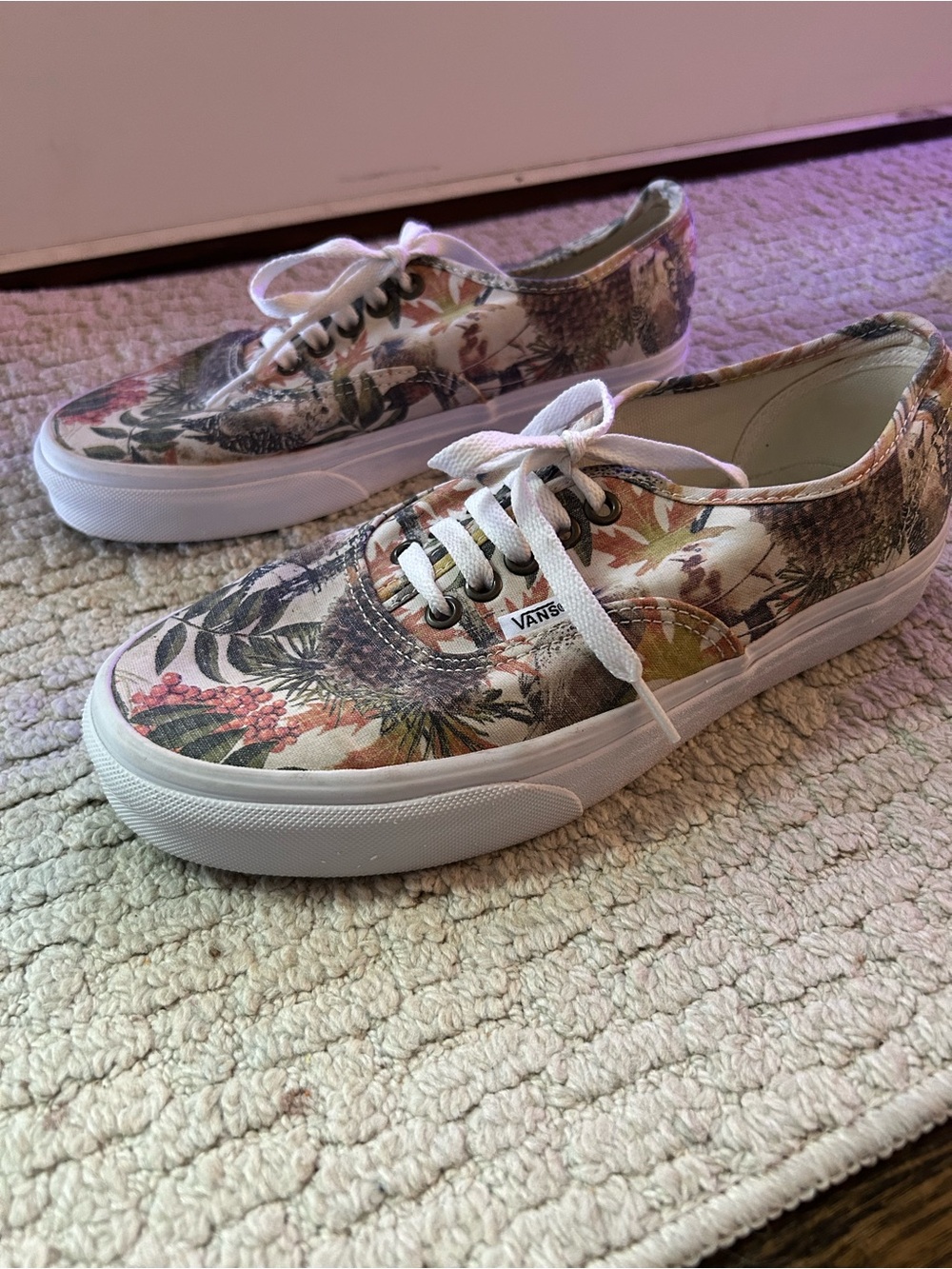 Vans Tropical Print “Birds” Canvas Low-Top Sneakers in Olive and Tan